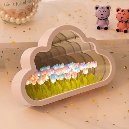 Luz Nocturna LED de Nube de Tulipanes